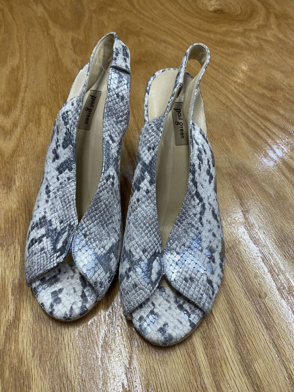 Paul Green Avanti Pump Heels Women's 8/5.5 Gray Snakeskin Slingback Preppy S64